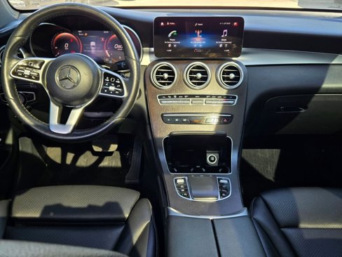 Used 2021 Mercedes-Benz GLC 300 4MATIC image 18
