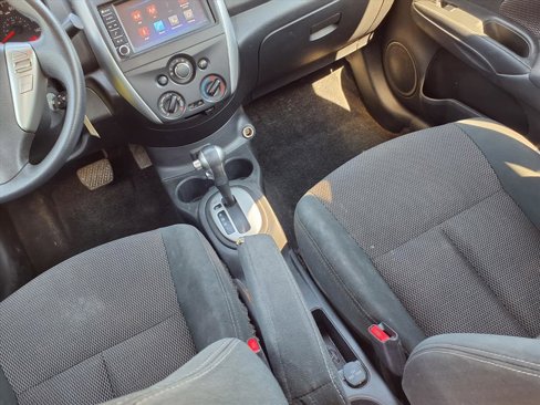 Used 2019 Nissan Versa SV image 8