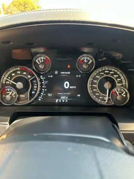 Used 2018 RAM 2500 Limited image 12