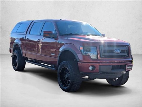Used 2014 Ford F150 FX4 w/ Equipment Group 402A Luxury image 3