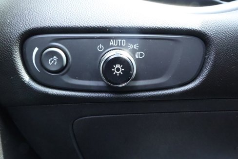 Used 2023 Chevrolet Malibu LT image 18