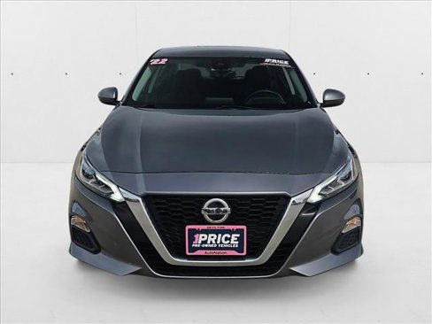 Used 2022 Nissan Altima 2.5 SV image 3