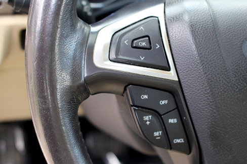 Used 2014 Ford Fusion SE w/ Equipment Group 202A image 19