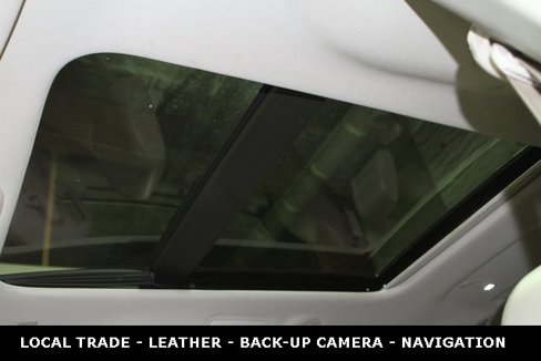Used 2017 Chrysler Pacifica Limited image 16