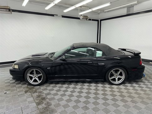 Used 2003 Ford Mustang GT image 2