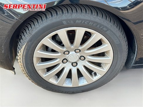 Used 2012 Buick Regal Leather image 28