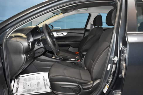 Used 2023 Kia Forte LXS image 6