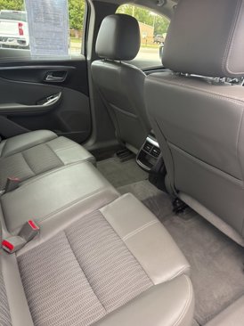 Used 2015 Chevrolet Impala LT image 19