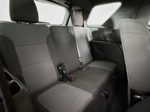 Used 2023 Chevrolet Traverse LT image 25