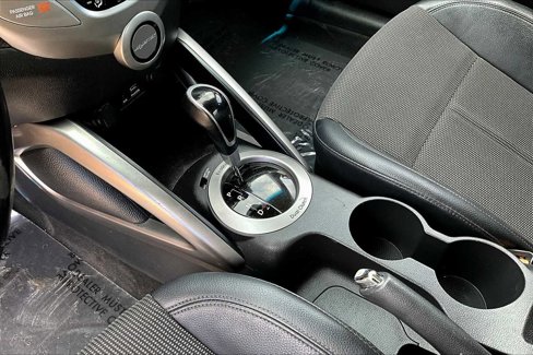 Used 2015 Hyundai Veloster w/ Option Group 02 image 16