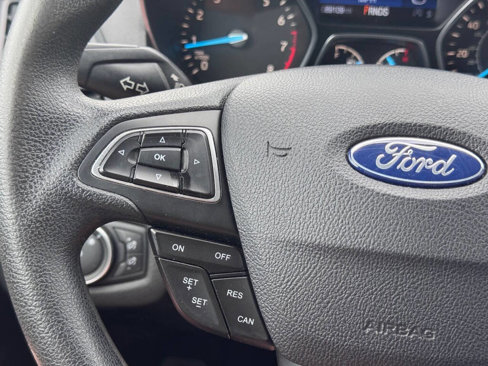Used 2018 Ford Escape SE image 13
