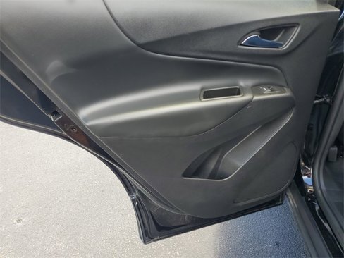 Used 2022 Chevrolet Equinox LT image 14