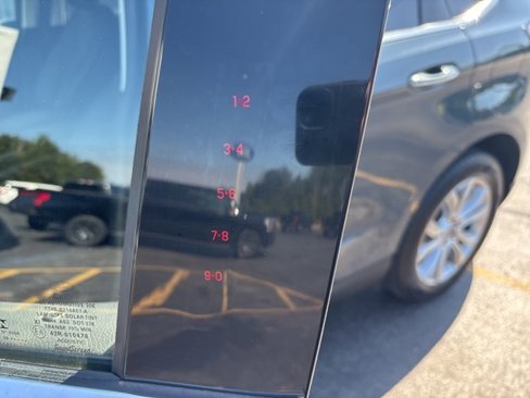 Used 2019 Ford Edge Titanium w/ Cold Weather Package image 13