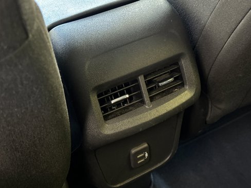 Used 2023 Chevrolet Equinox LT image 14