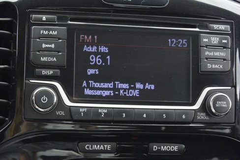 Used 2017 Nissan Juke SV image 19