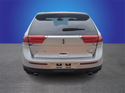 Used 2013 Lincoln MKX AWD image 5