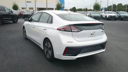 Certified 2020 Hyundai Ioniq SEL image 3