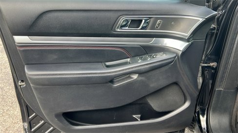 Certified 2018 Ford Explorer Sport image 10
