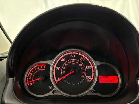 Used 2014 MAZDA MAZDA2 Sport image 21