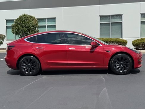 Used 2019 Tesla Model 3 Standard Range image 5