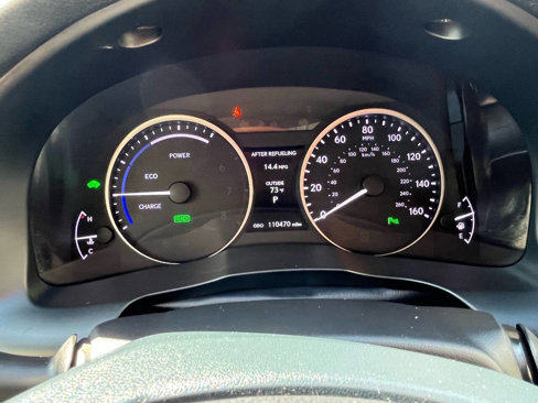 Used 2013 Lexus ES 300h w/ Luxury Pkg image 16