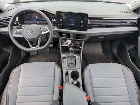 New 2025 Volkswagen Jetta SE image 25