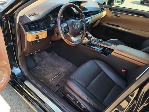 Used 2018 Lexus ES 350 w/ Premier Package image 19