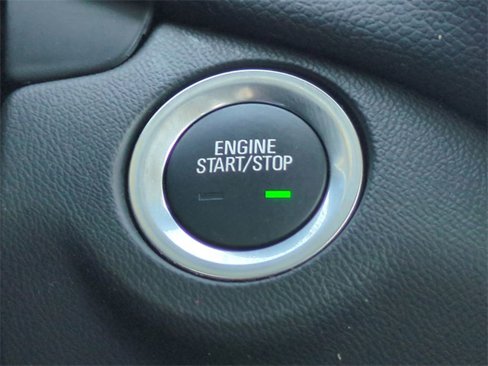 Used 2023 Chevrolet Equinox LT image 25