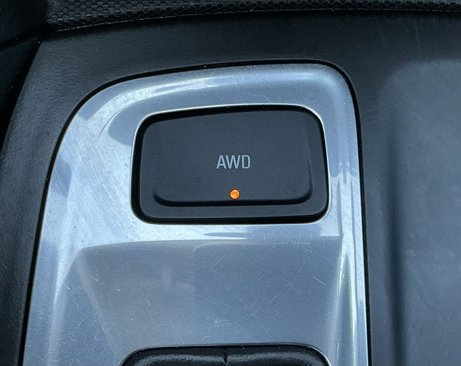 Used 2020 Chevrolet Equinox LT w/ Driver Convenience Package image 50