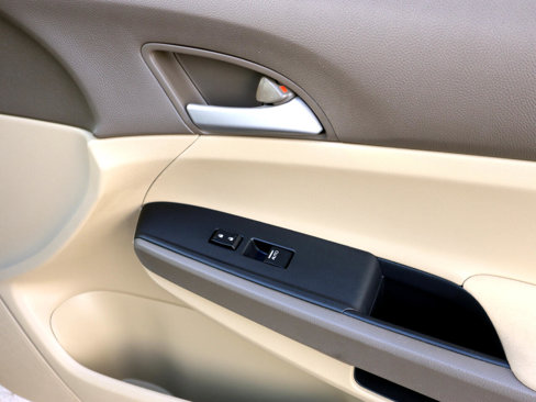 Used 2010 Honda Accord LX-P image 13