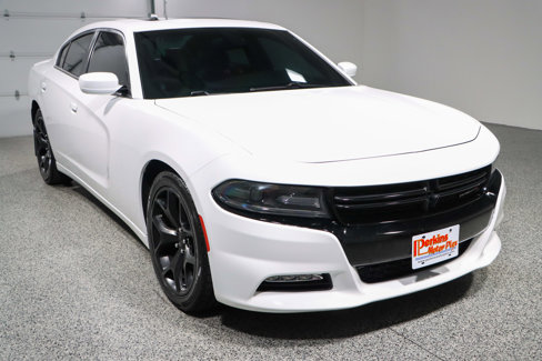 Used 2015 Dodge Charger R/T w/ Plus Group image 5