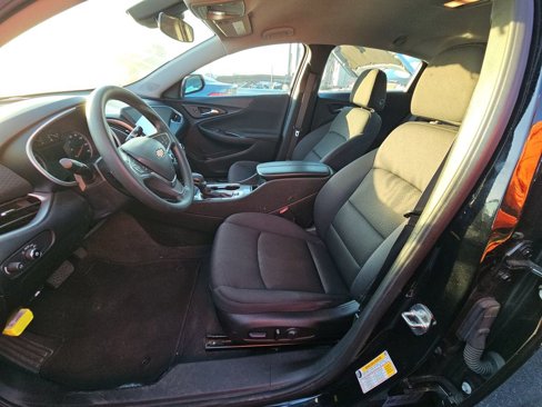 Used 2023 Chevrolet Malibu LT image 3