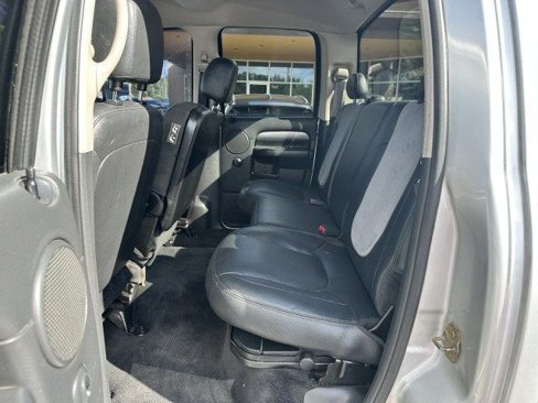 Used 2005 Dodge Ram 2500 Truck SLT image 15