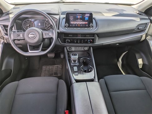 Used 2024 Nissan Rogue S image 17