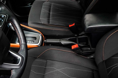 Used 2021 Ford EcoSport SE w/ SE Appearance Package image 16