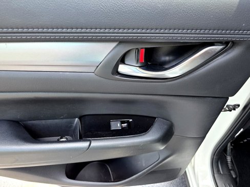 Used 2019 MAZDA CX-5 Touring image 35