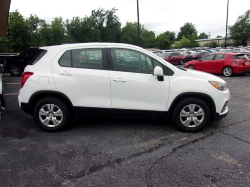 Used 2017 Chevrolet Trax LS image 4