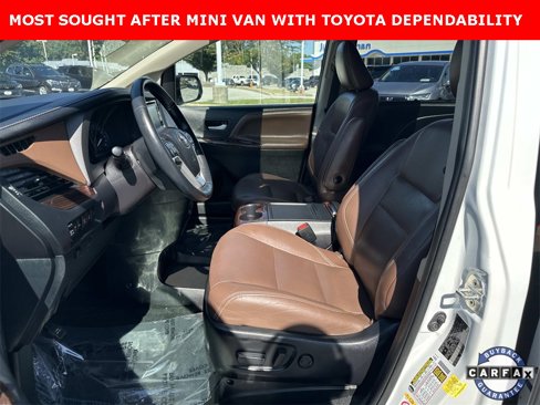 Used 2018 Toyota Sienna XLE Premium image 19