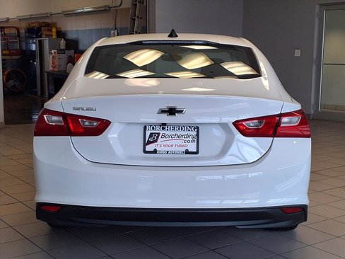 Used 2022 Chevrolet Malibu LS image 5