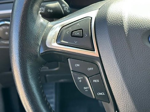 Used 2023 Ford Edge SEL image 24