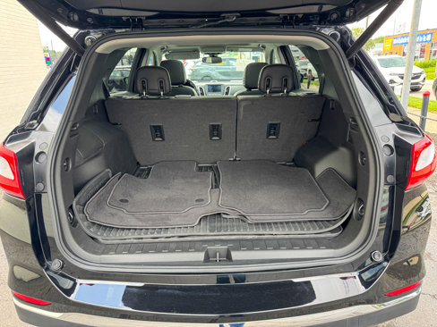Used 2020 Chevrolet Equinox LT w/ Midnight Edition image 20
