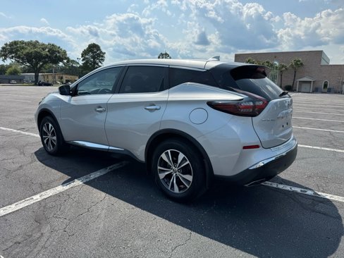 Used 2020 Nissan Murano S image 8