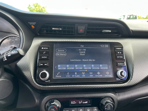Used 2022 Nissan Kicks SV image 21