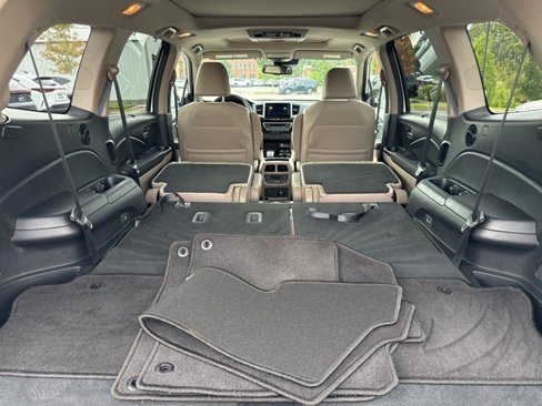 Used 2017 Honda Pilot Elite image 26