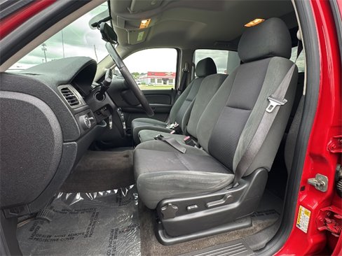 Used 2009 Chevrolet Avalanche LS image 13