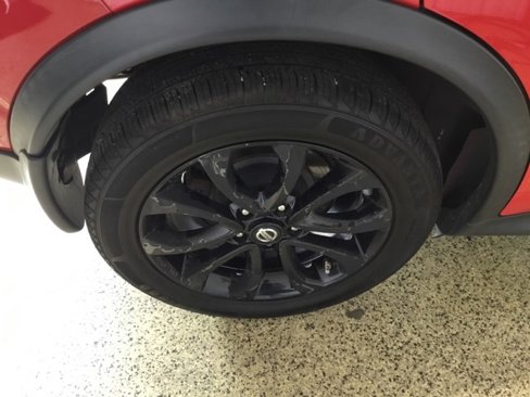 Used 2016 Nissan Juke SL image 23