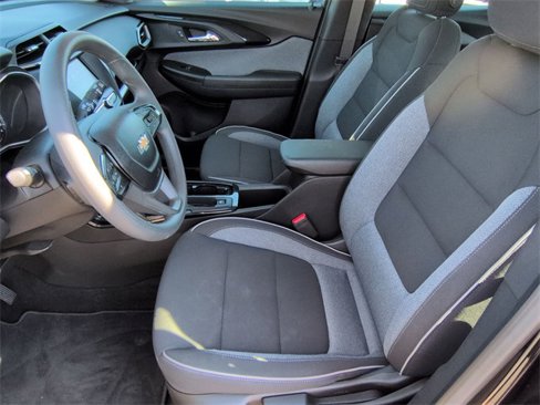 Used 2023 Chevrolet TrailBlazer LS image 21