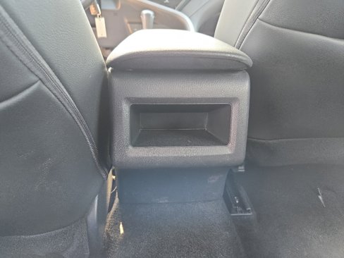 Used 2024 Toyota Camry SE image 17