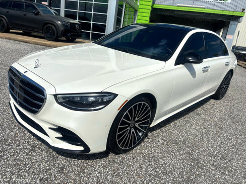 Used 2022 Mercedes-Benz S 580 4MATIC Sedan w/ AMG Line Package image 14