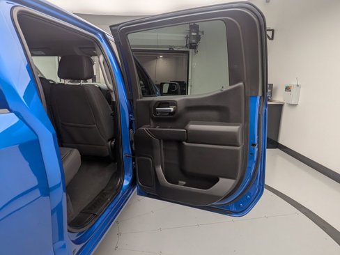 Used 2022 Chevrolet Silverado 1500 Custom Trail Boss image 22